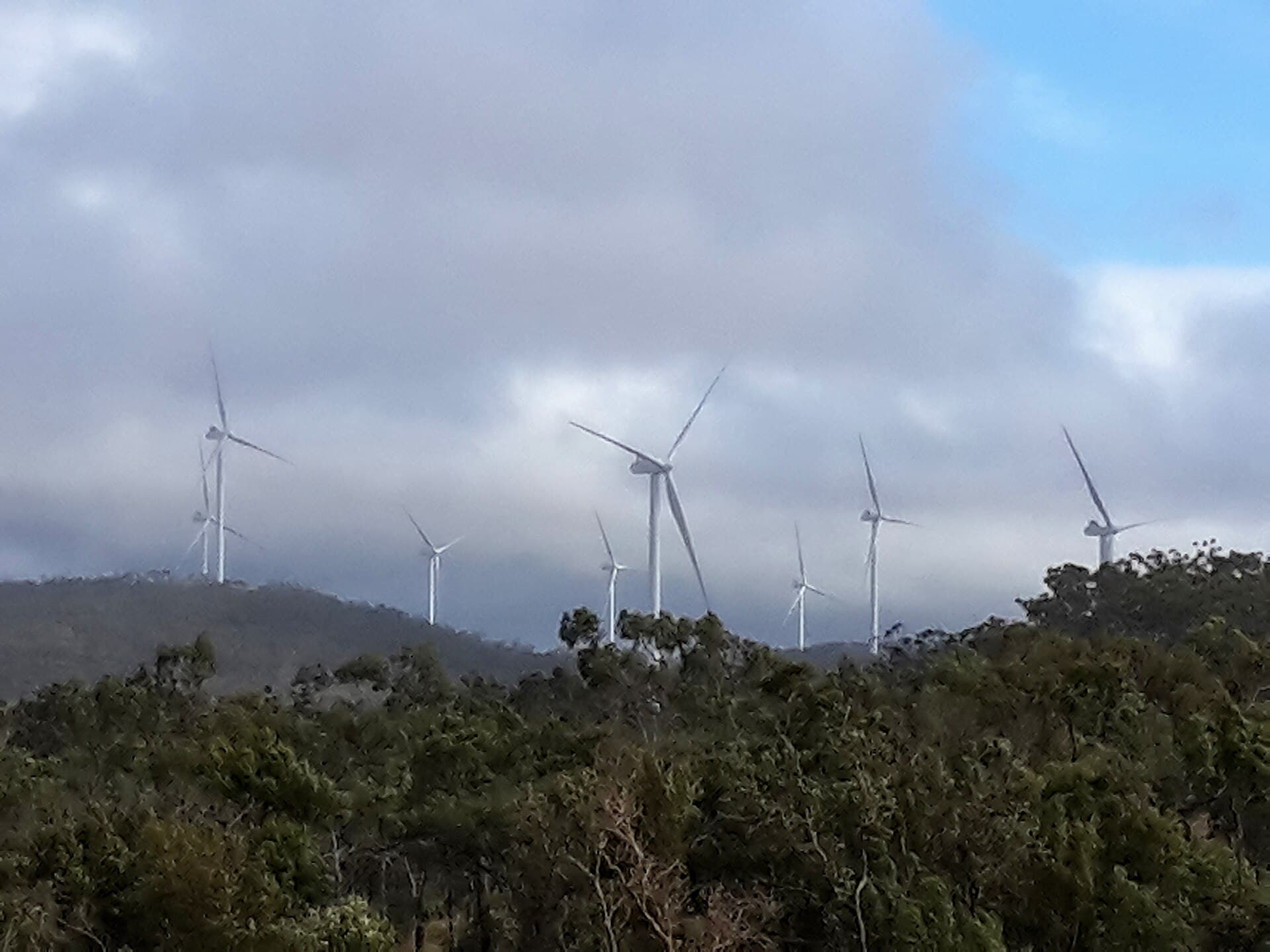 Klaster energi terbarukan